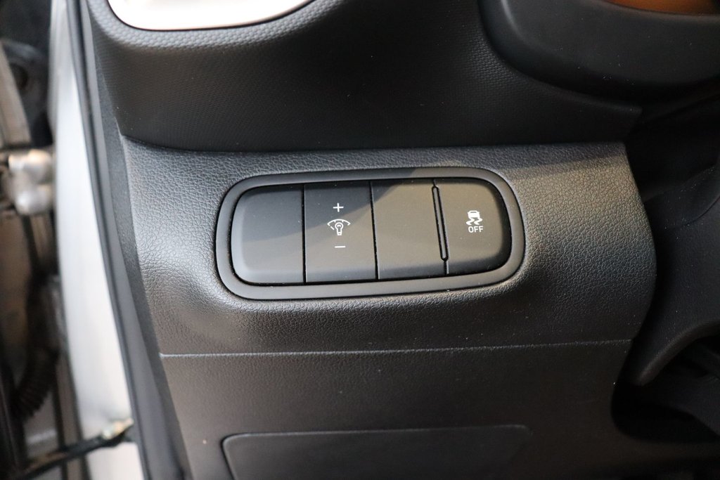 2023 Hyundai Venue in Jonquière, Quebec - 17 - w1024h768px