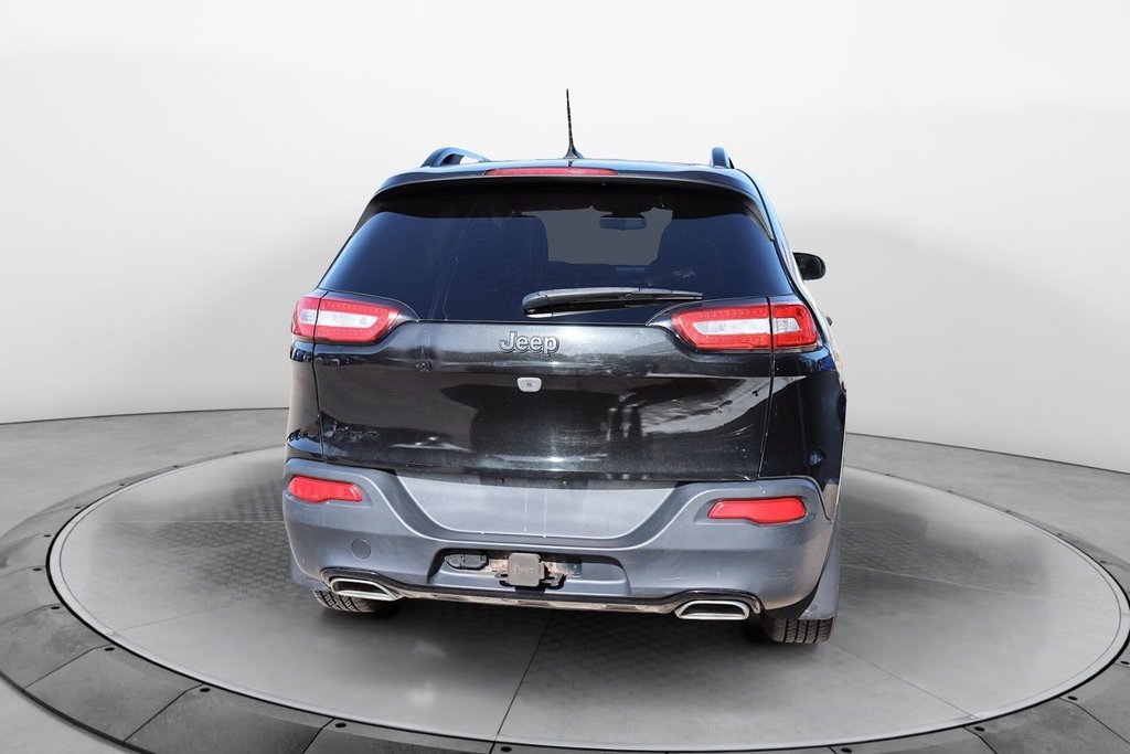 2016 Jeep Cherokee in Jonquière, Quebec - 6 - w1024h768px