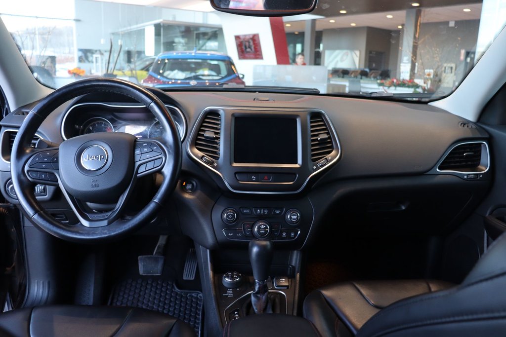 2021 Jeep Cherokee Trailhawk in Chicoutimi, Quebec - 13 - w1024h768px