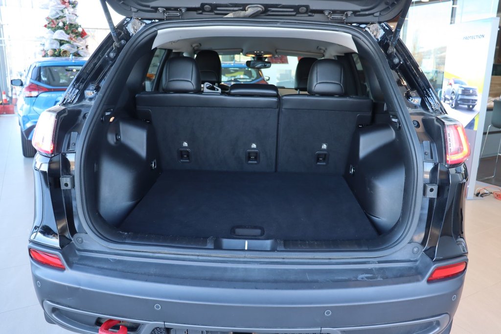 2021 Jeep Cherokee Trailhawk in Chicoutimi, Quebec - 6 - w1024h768px