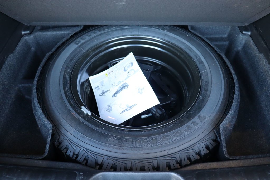 2021 Jeep Cherokee Trailhawk in Chicoutimi, Quebec - 7 - w1024h768px