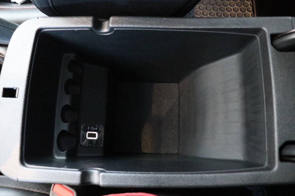 2021 Jeep Cherokee Trailhawk in Chicoutimi, Quebec - 23 - w1024h768px