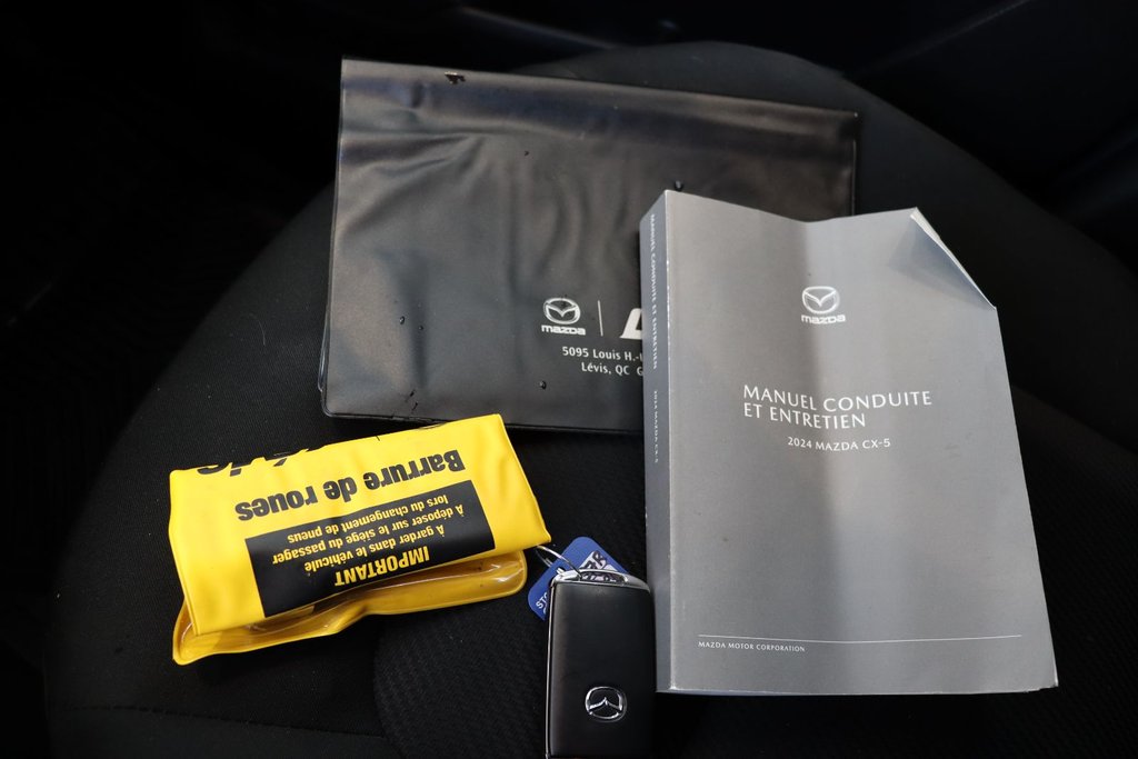 2024 Mazda CX-5 in Sept-Îles, Quebec - 25 - w1024h768px