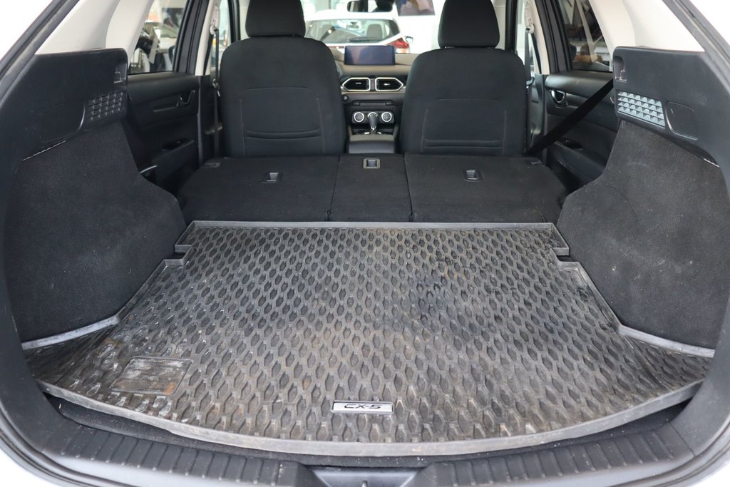 2024 Mazda CX-5 in Sept-Îles, Quebec - 9 - w1024h768px