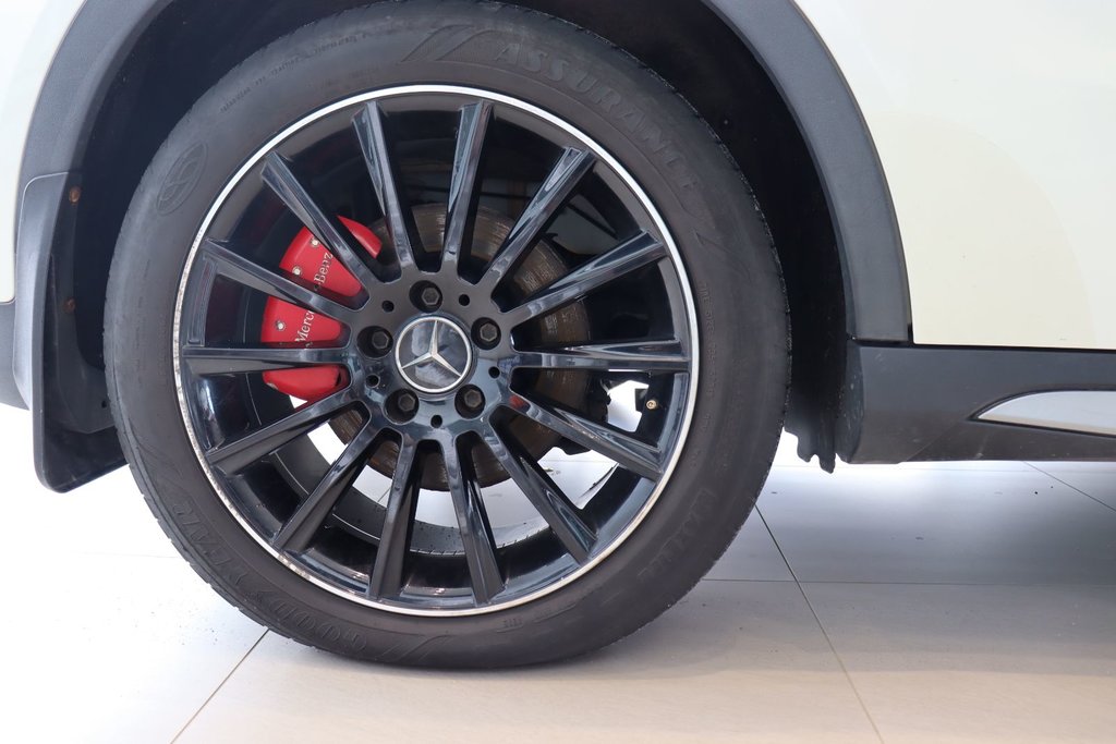 2016 Mercedes-Benz GLA in Jonquière, Quebec - 8 - w1024h768px