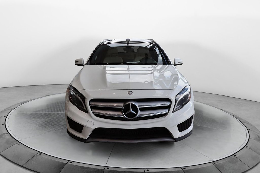 2016 Mercedes-Benz GLA in Jonquière, Quebec - 3 - w1024h768px