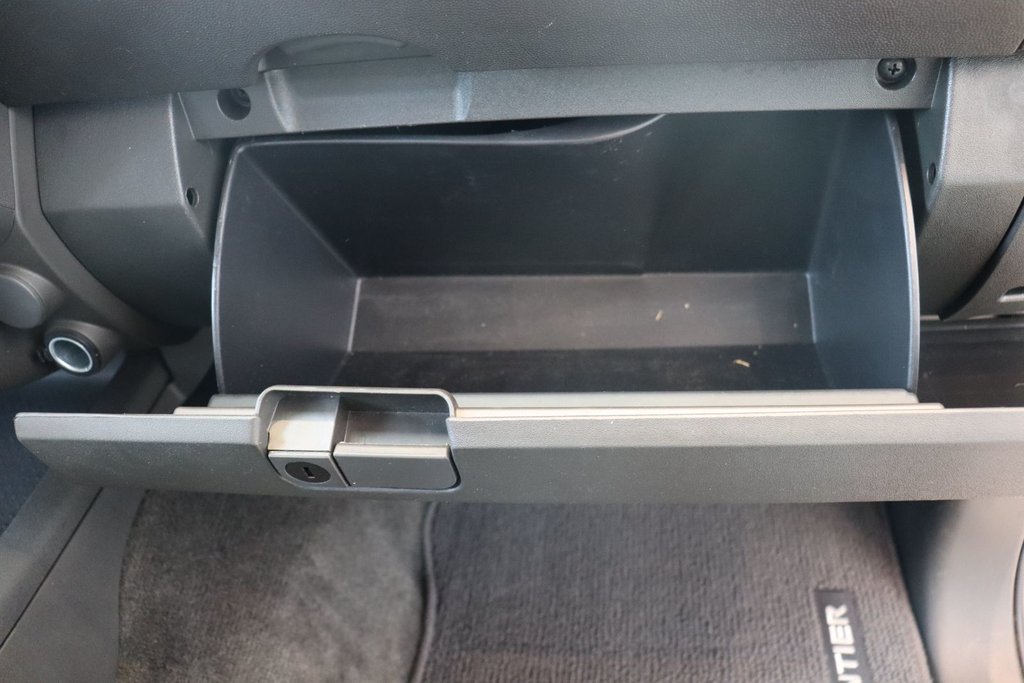 Nissan Frontier  2016 à Jonquière, Québec - 18 - w1024h768px