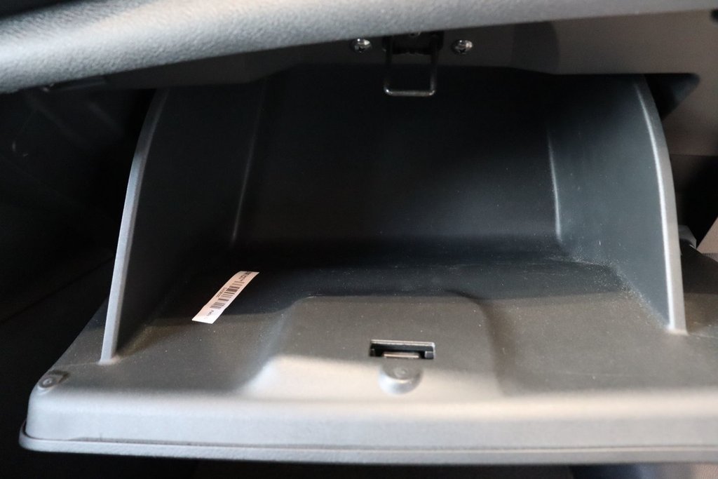2020 Nissan Kicks in Baie-Comeau, Quebec - 20 - w1024h768px