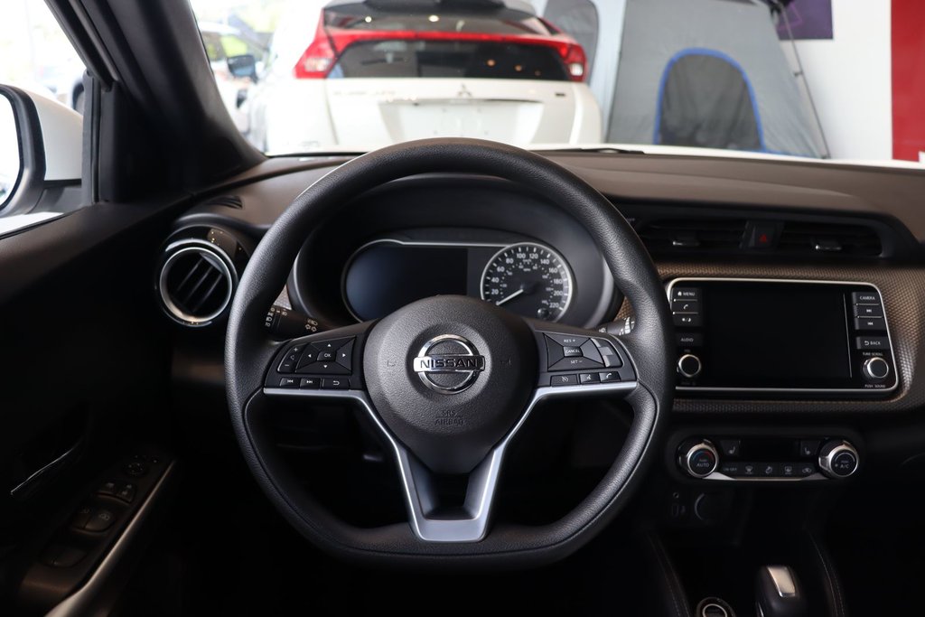 2020 Nissan Kicks in Baie-Comeau, Quebec - 10 - w1024h768px