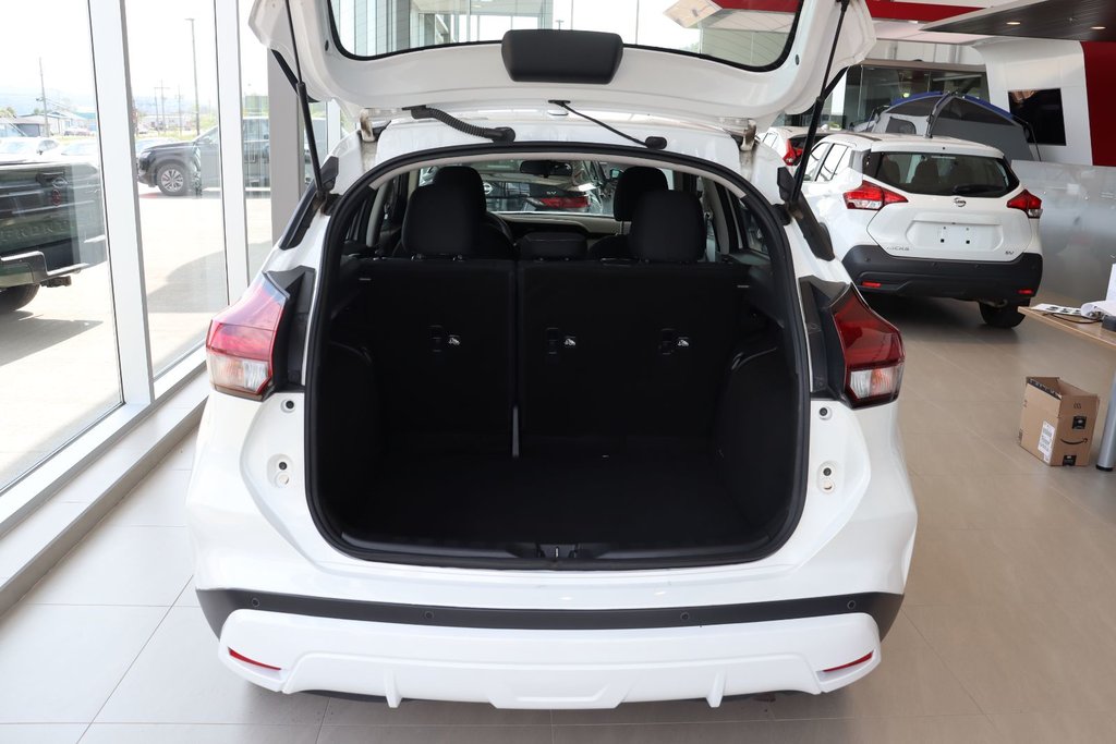 2021 Nissan Kicks in Baie-Comeau, Quebec - 24 - w1024h768px