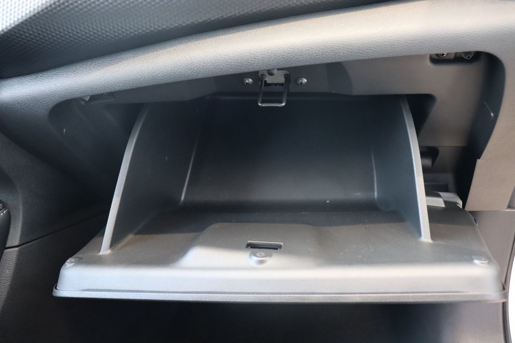 2021 Nissan Kicks in Baie-Comeau, Quebec - 21 - w1024h768px