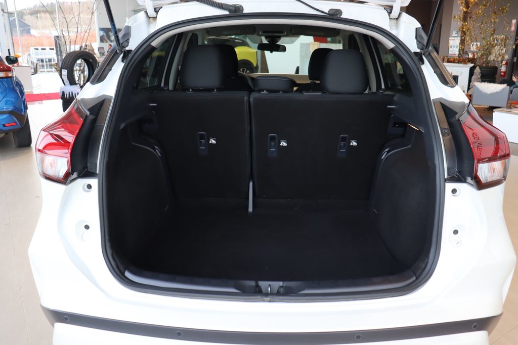 2024 Nissan Kicks in Baie-Comeau, Quebec - 26 - w1024h768px