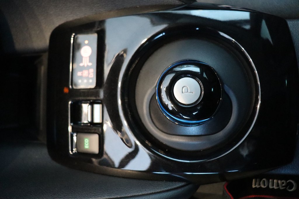 Nissan LEAF SL PLUS 2023 à Jonquière, Québec - 24 - w1024h768px