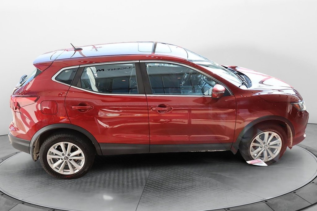 2019 Nissan Qashqai in Baie-Comeau, Quebec - 4 - w1024h768px