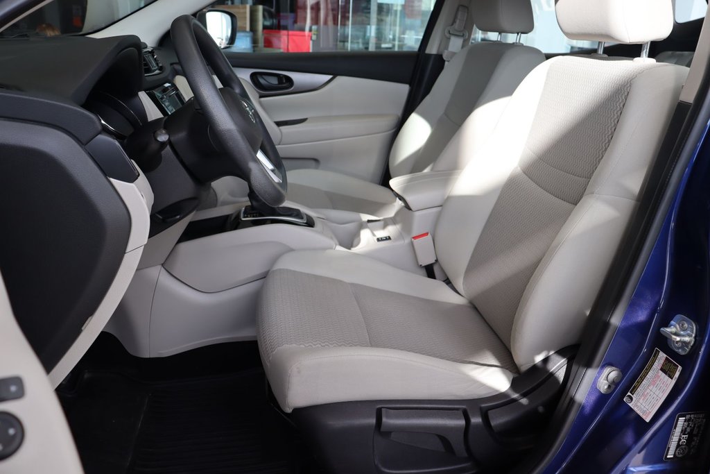 2020 Nissan Qashqai in Sept-Îles, Quebec - 8 - w1024h768px