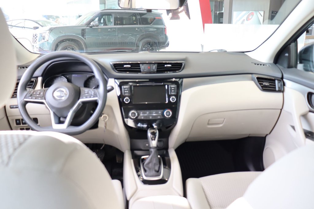 2020 Nissan Qashqai in Sept-Îles, Quebec - 12 - w1024h768px