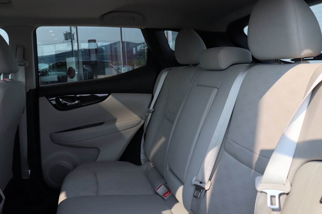 2021 Nissan Qashqai Sv in Chicoutimi, Quebec - 9 - w1024h768px