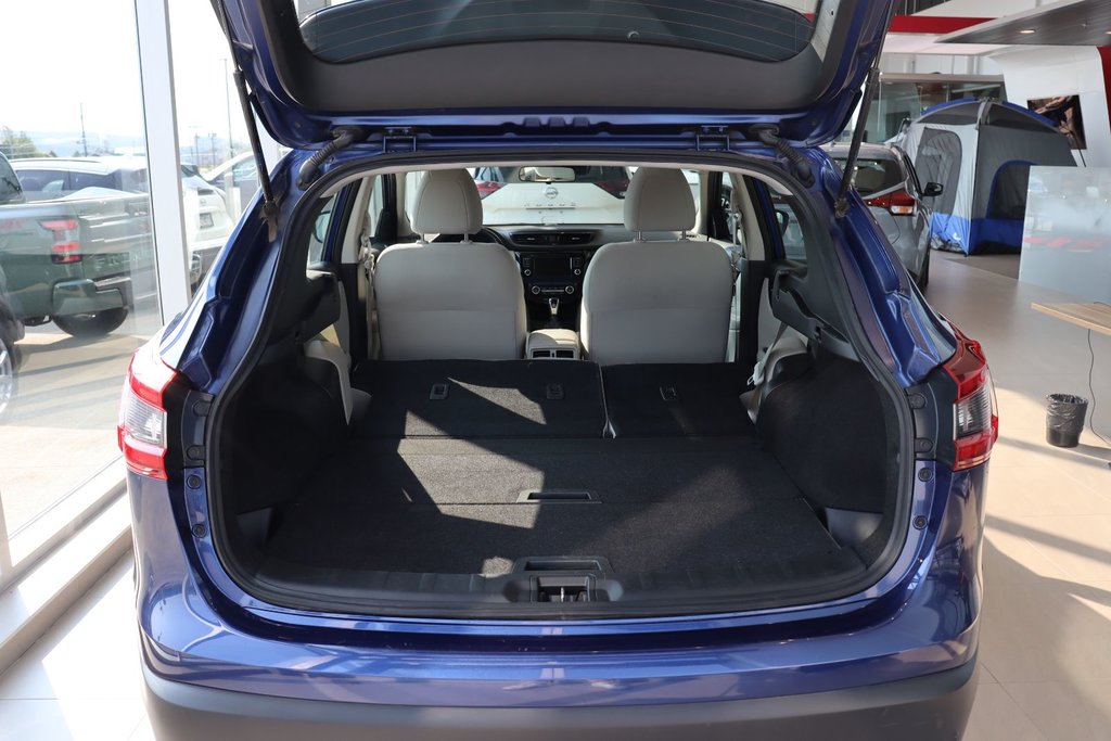 2021 Nissan Qashqai Sv in Chicoutimi, Quebec - 20 - w1024h768px
