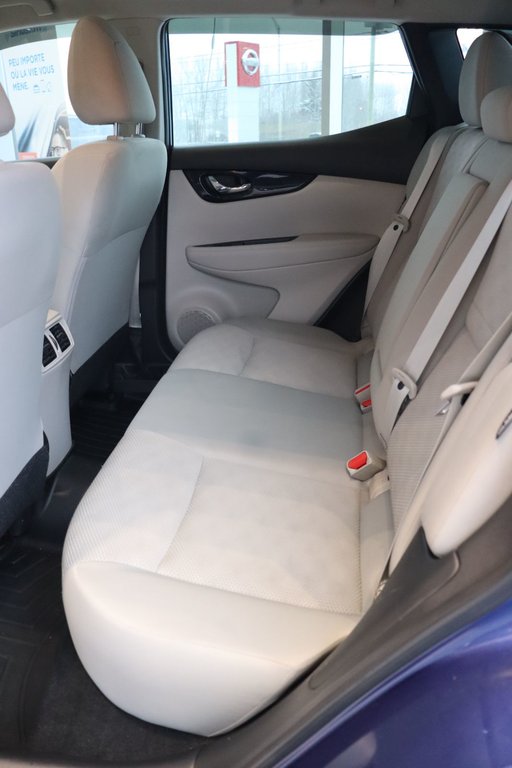 2022 Nissan Qashqai in Baie-Comeau, Quebec - 19 - w1024h768px