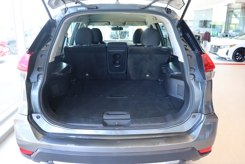 2018 Nissan Rogue S AWD in Chicoutimi, Quebec - 19 - w1024h768px