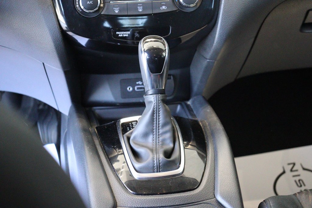 Nissan Rogue  2018 à Sept-Îles, Québec - 12 - w1024h768px