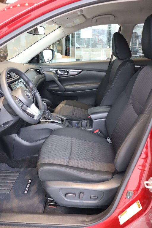 Nissan Rogue  2018 à Sept-Îles, Québec - 8 - w1024h768px
