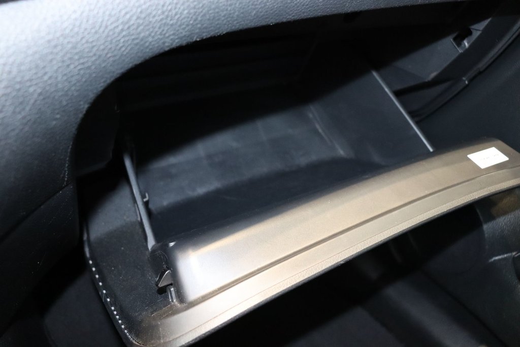 Nissan Rogue  2018 à Sept-Îles, Québec - 19 - w1024h768px