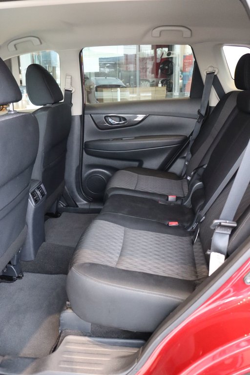 Nissan Rogue  2018 à Sept-Îles, Québec - 9 - w1024h768px