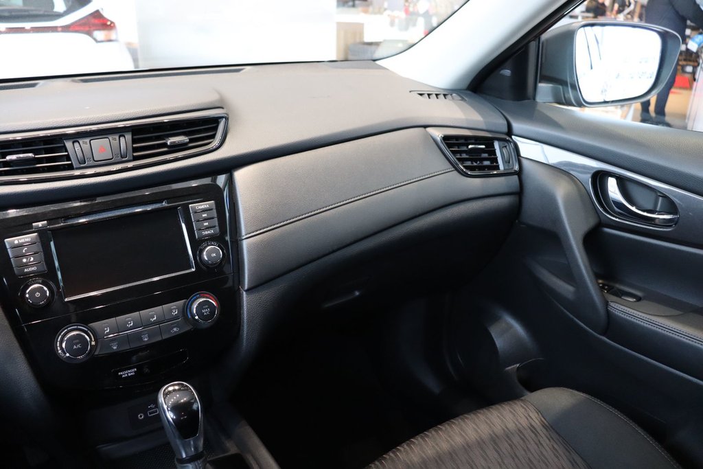 Nissan Rogue  2018 à Sept-Îles, Québec - 12 - w1024h768px