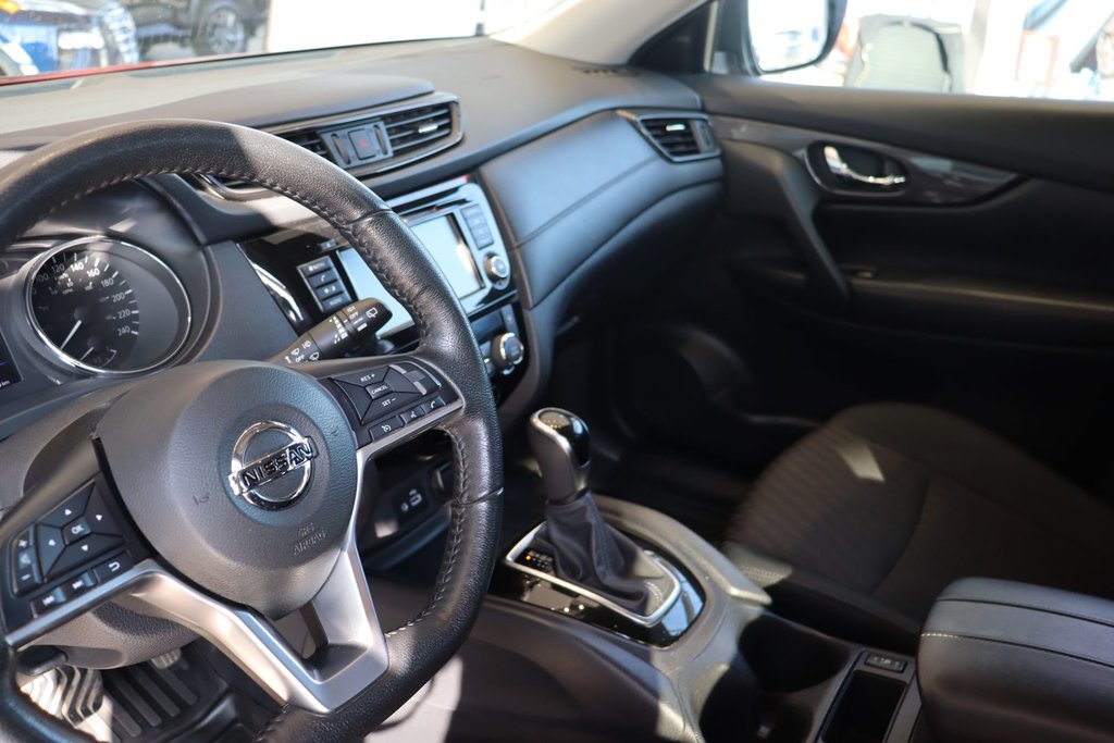Nissan Rogue  2020 à Baie-Comeau, Québec - 11 - w1024h768px