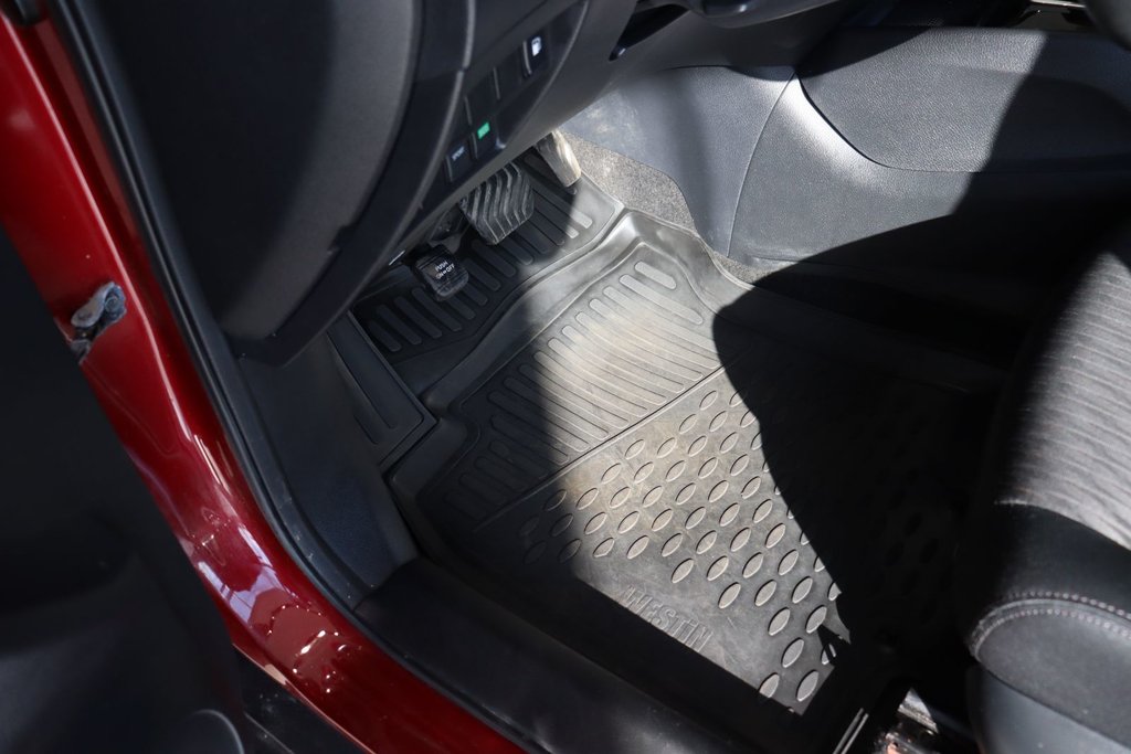 Nissan Rogue  2020 à Baie-Comeau, Québec - 24 - w1024h768px