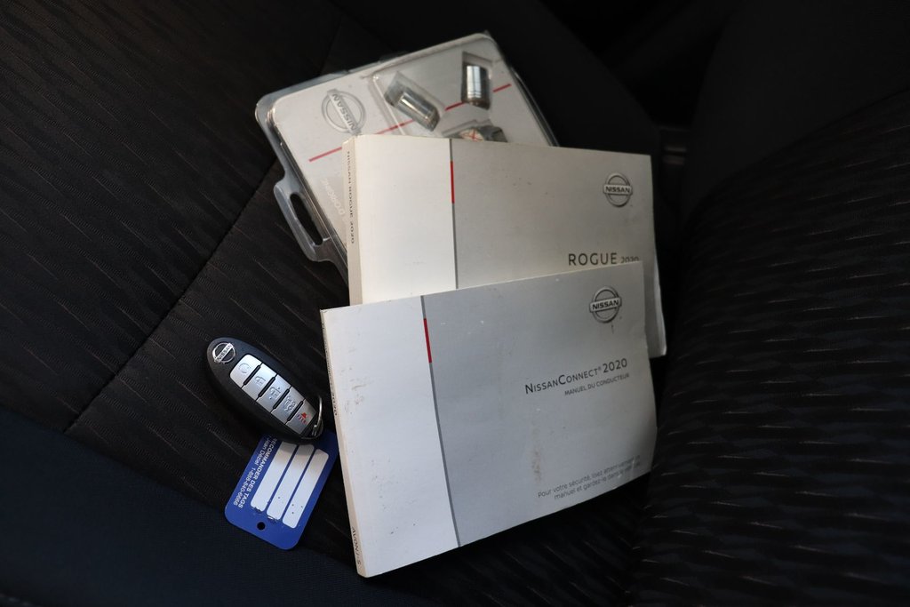 Nissan Rogue  2020 à Jonquière, Québec - 22 - w1024h768px
