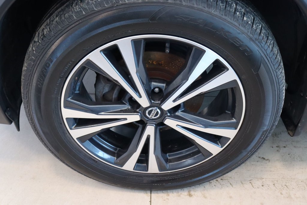Nissan Rogue  2020 à Jonquière, Québec - 20 - w1024h768px