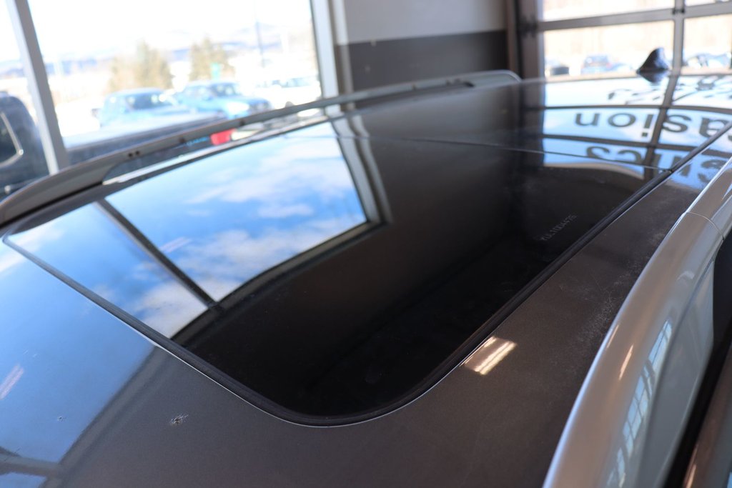 Nissan Rogue  2020 à Jonquière, Québec - 13 - w1024h768px