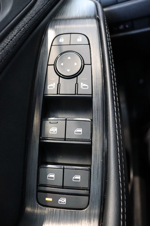 Nissan Rogue  2021 à Sept-Îles, Québec - 17 - w1024h768px