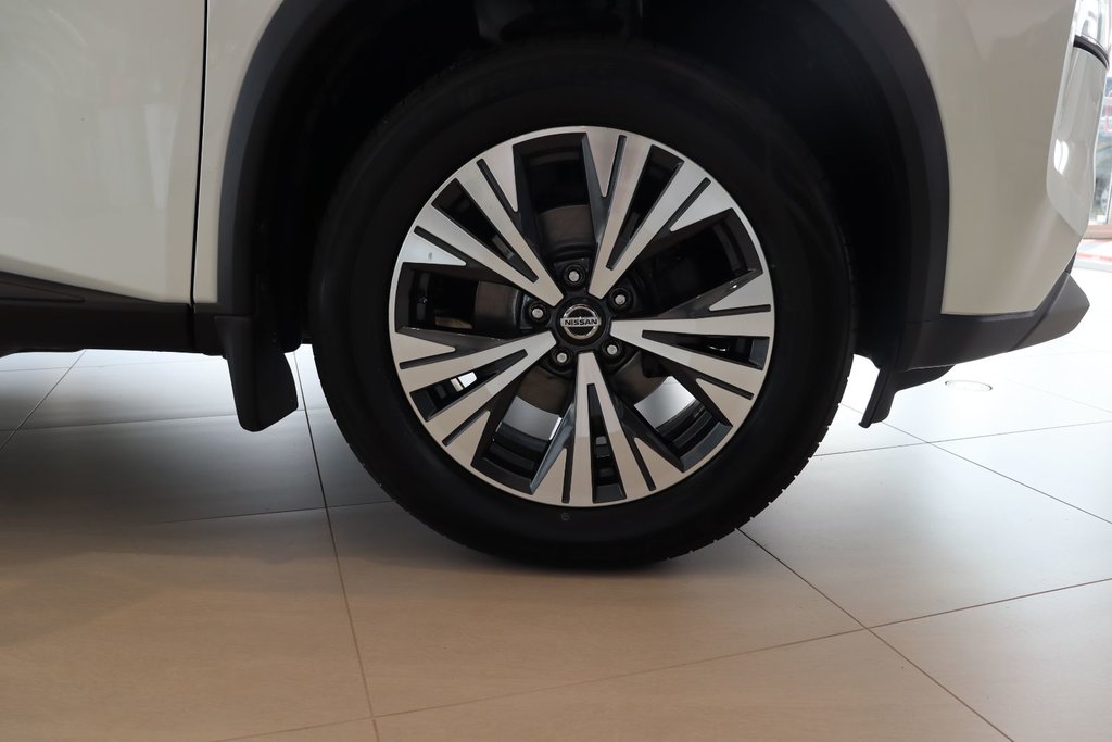 2021 Nissan Rogue in Jonquière, Quebec - 8 - w1024h768px