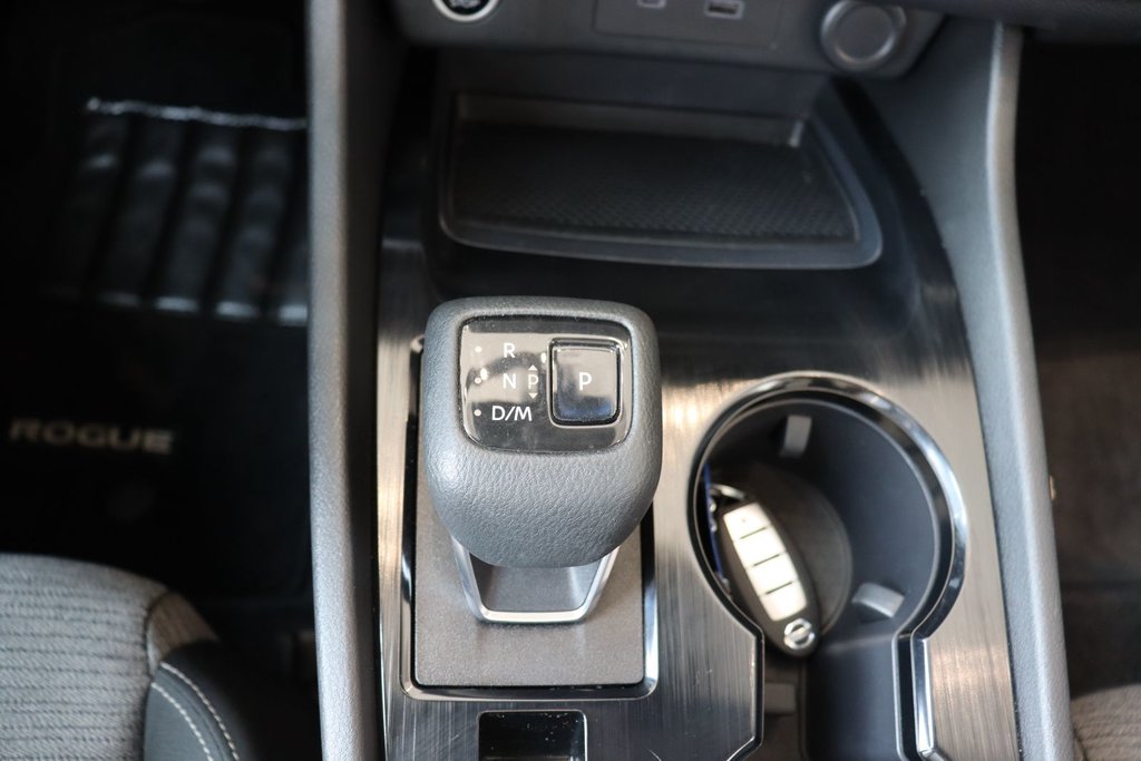 2021 Nissan Rogue in Jonquière, Quebec - 17 - w1024h768px
