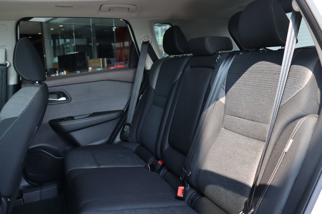 2021 Nissan Rogue in Jonquière, Quebec - 10 - w1024h768px