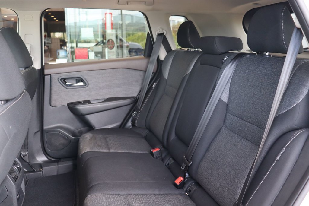2021 Nissan Rogue in Baie-Comeau, Quebec - 10 - w1024h768px