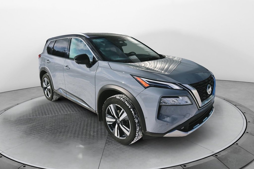 Nissan Rogue Platinum 2021 à Jonquière, Québec - 2 - w1024h768px