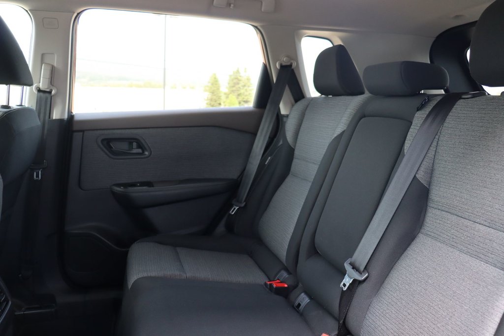 2022 Nissan Rogue in Sept-Îles, Quebec - 8 - w1024h768px