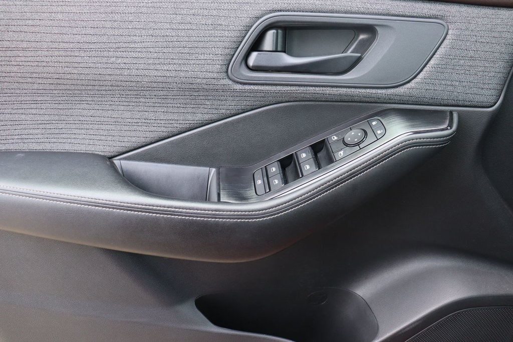 2022 Nissan Rogue in Sept-Îles, Quebec - 20 - w1024h768px
