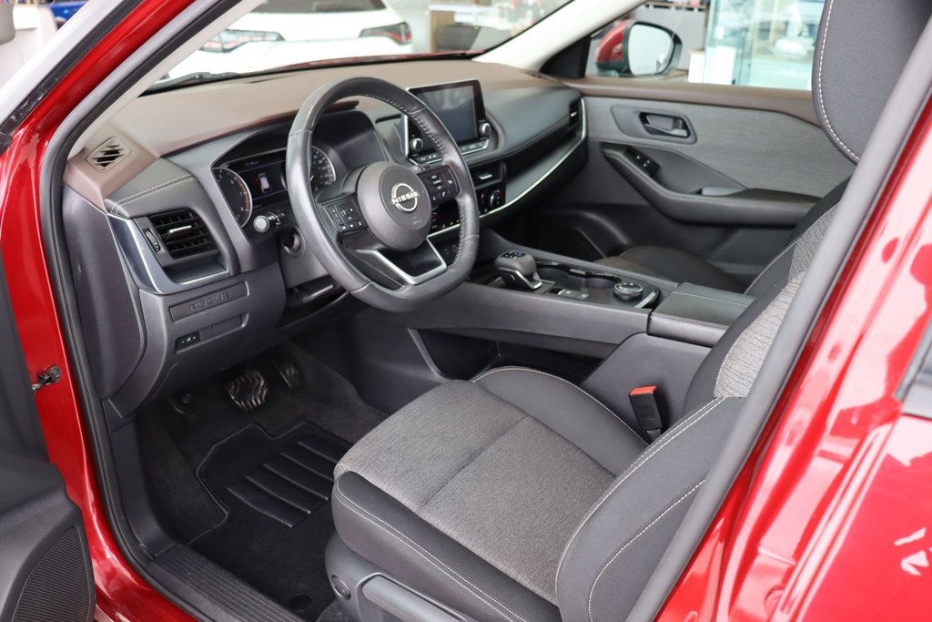 Nissan Rogue  2022 à Jonquière, Québec - 8 - w1024h768px