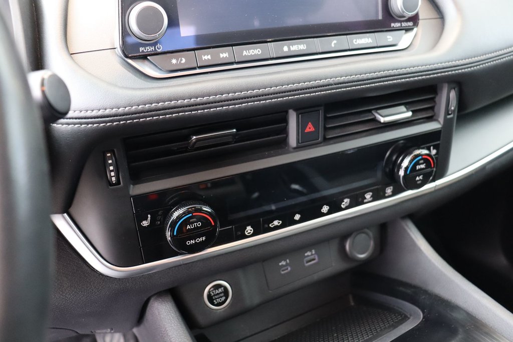 Nissan Rogue  2022 à Jonquière, Québec - 13 - w1024h768px