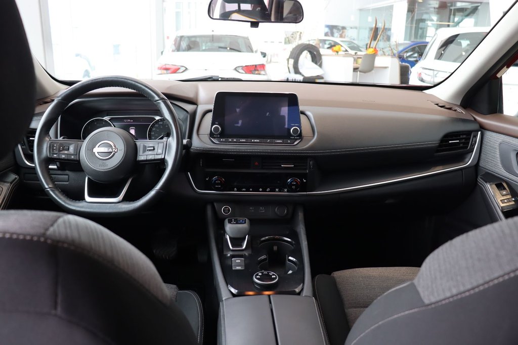 Nissan Rogue  2022 à Jonquière, Québec - 14 - w1024h768px