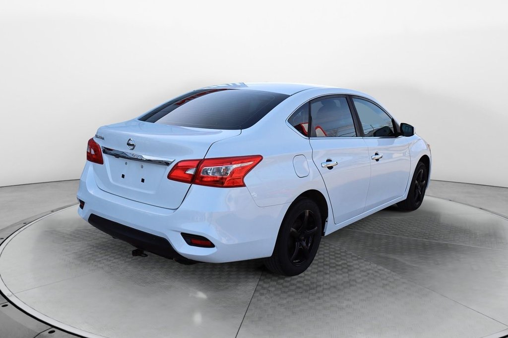 Nissan Sentra  2019 à Jonquière, Québec - 6 - w1024h768px