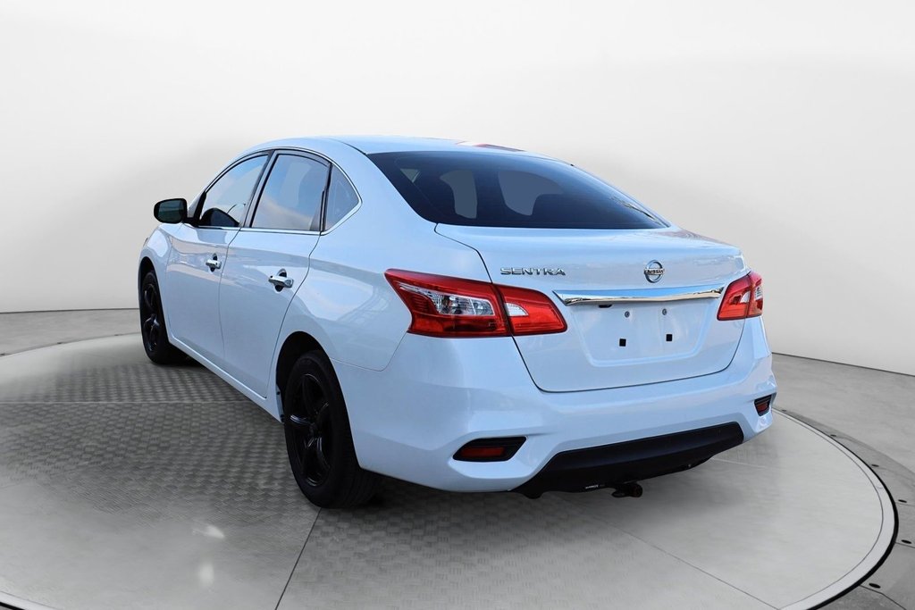 Nissan Sentra  2019 à Jonquière, Québec - 5 - w1024h768px