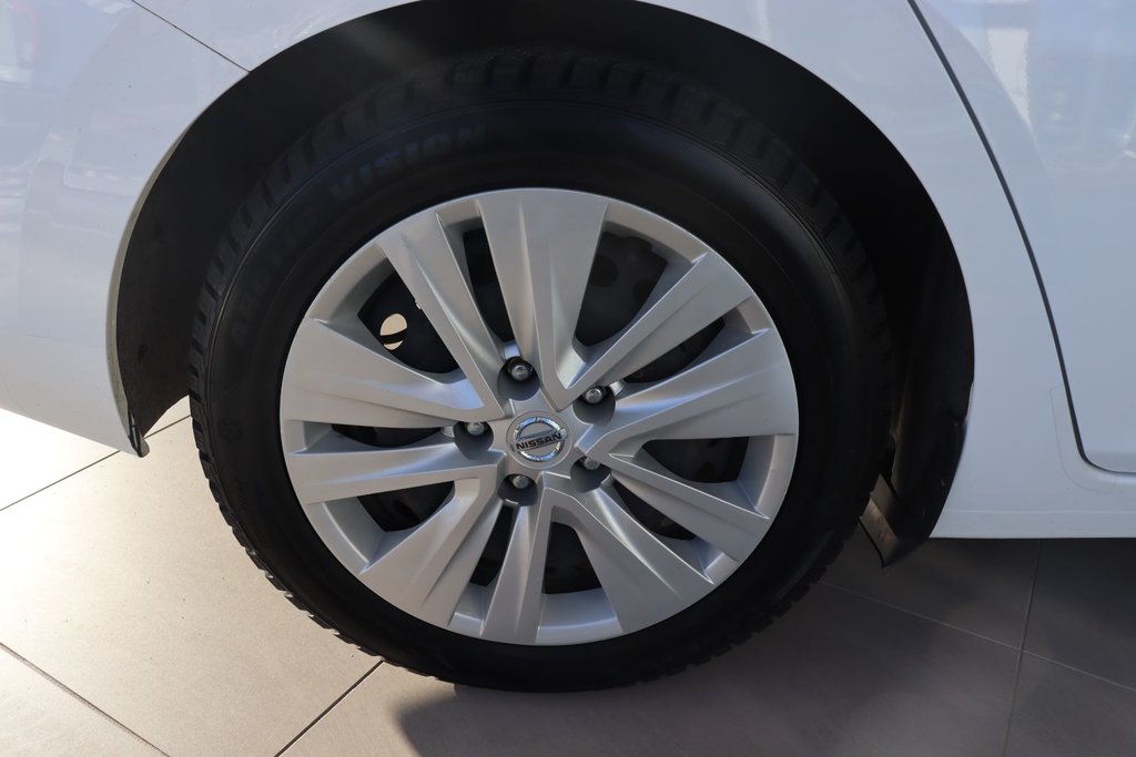 2020 Nissan Sentra S in Chicoutimi, Quebec - 10 - w1024h768px