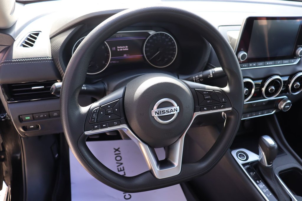 2023 Nissan Sentra SV in Jonquière, Quebec - 11 - w1024h768px