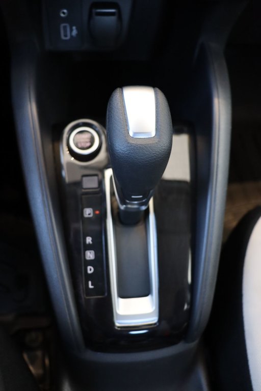 2021 Nissan Versa in Baie-Comeau, Quebec - 15 - w1024h768px